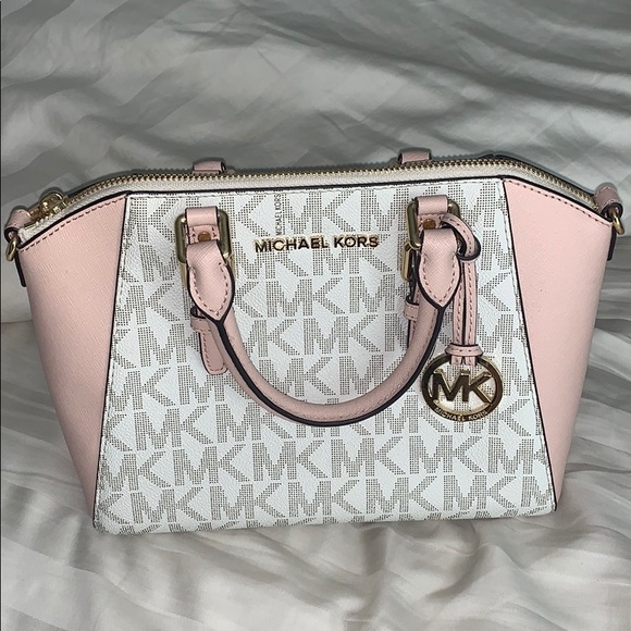 light pink michael kors purse